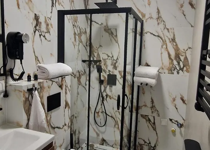 Prestige In Apartment *